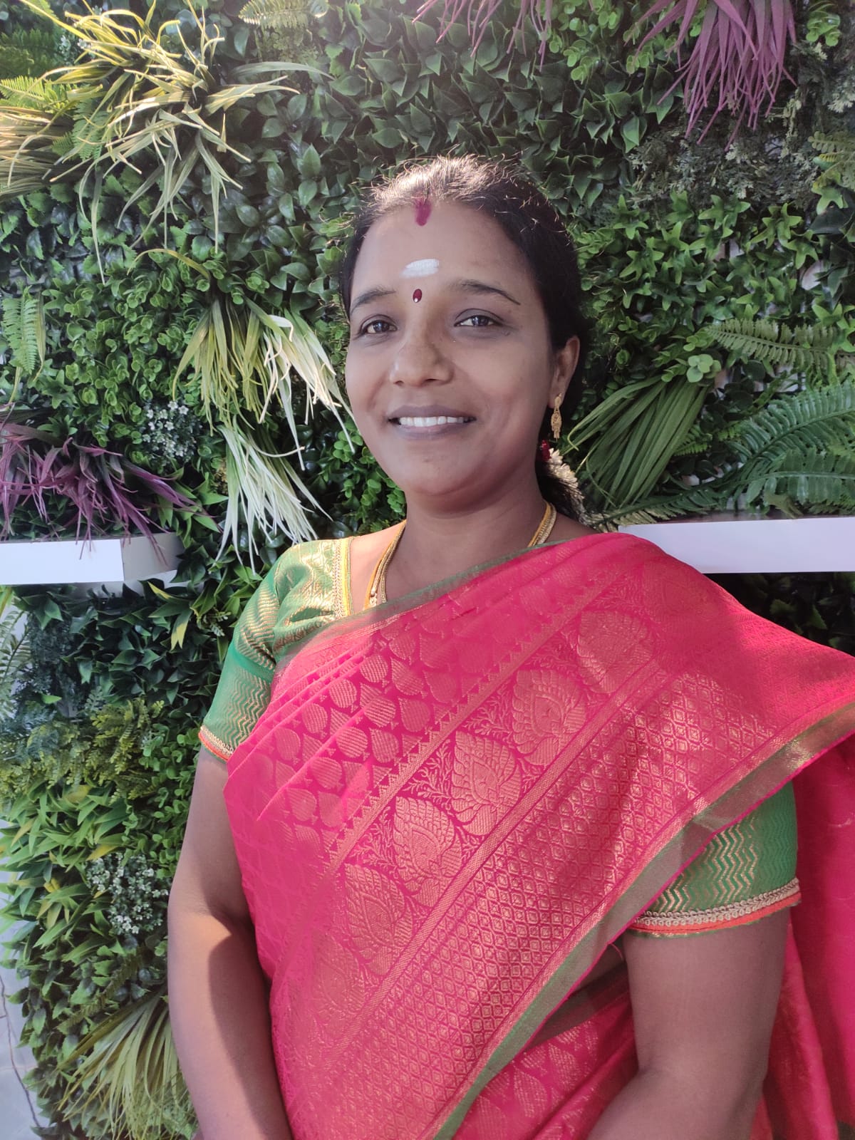Contact Photo